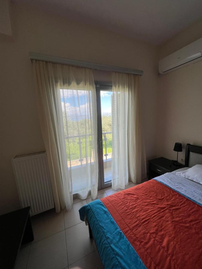 Bivas Apartments Limenas  Buitenkant foto