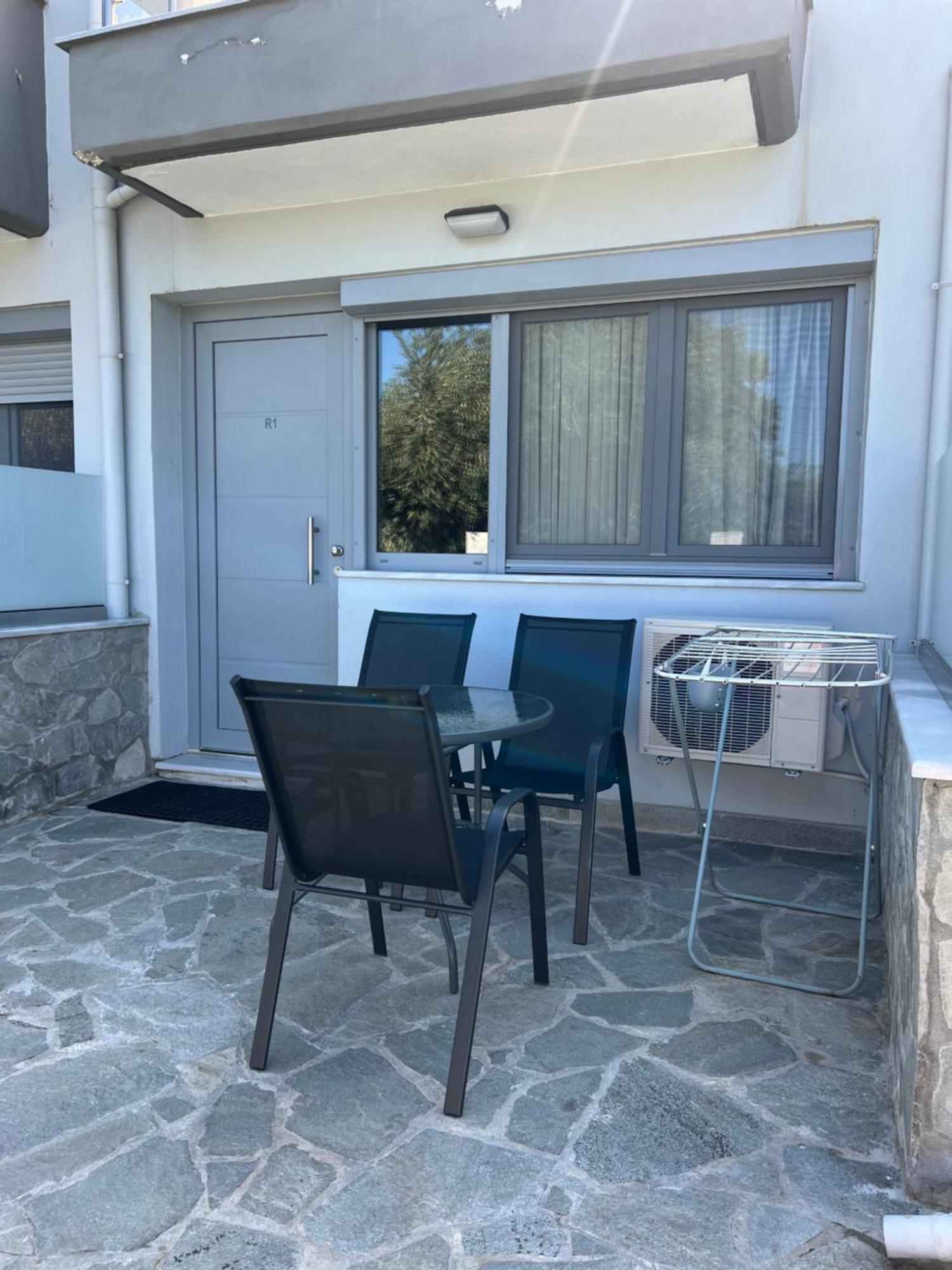 Bivas Apartments Limenas  Buitenkant foto