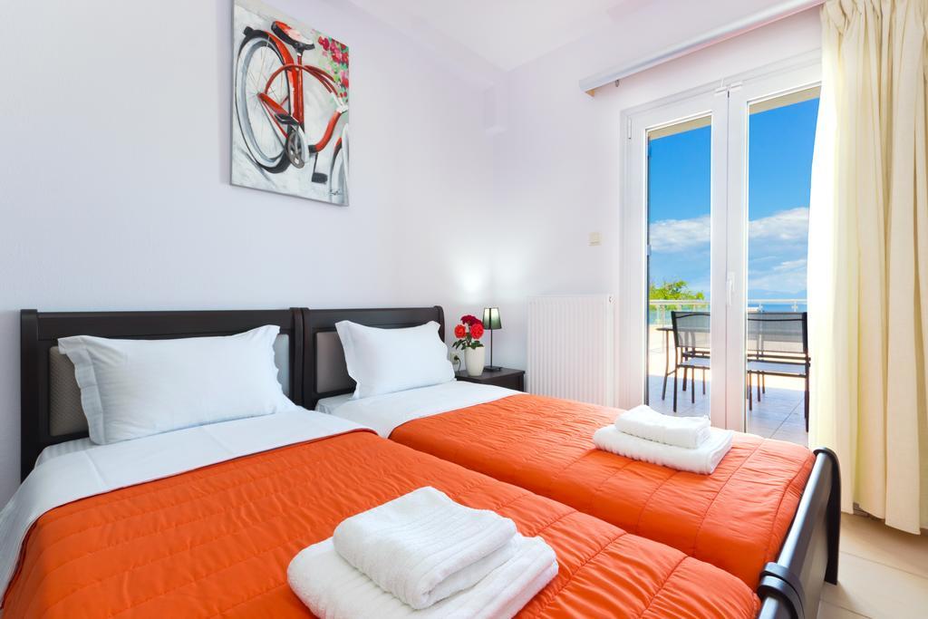 Bivas Apartments Limenas  Buitenkant foto