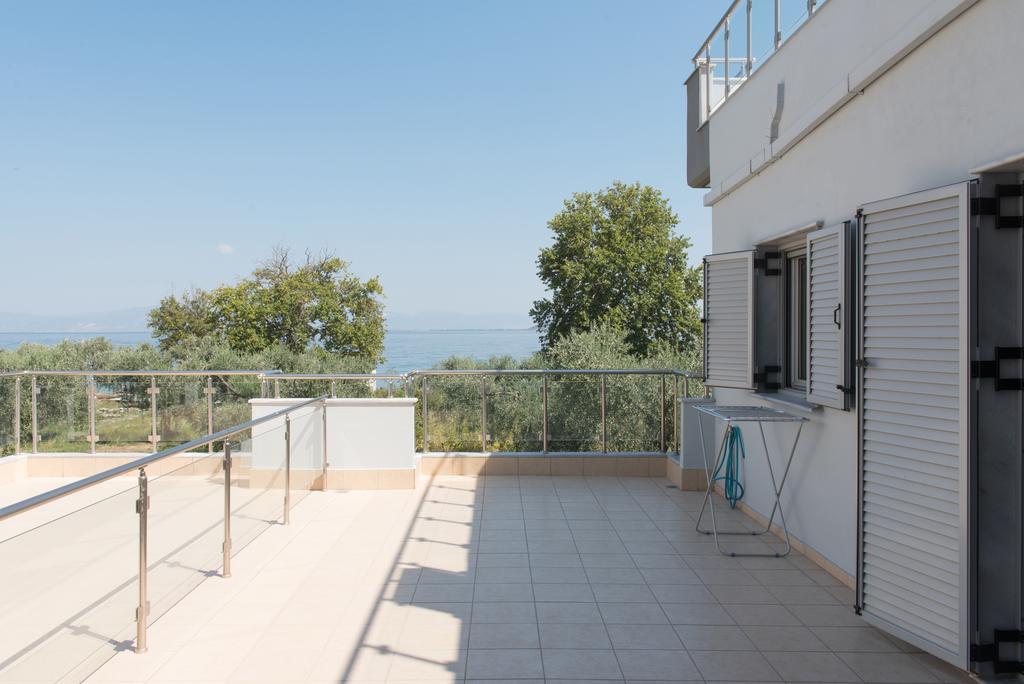 Bivas Apartments Limenas  Buitenkant foto
