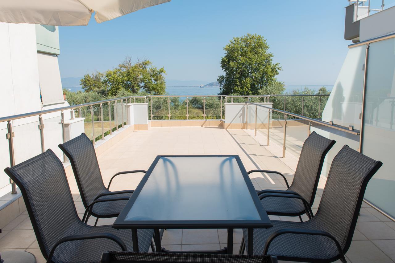 Bivas Apartments Limenas  Buitenkant foto