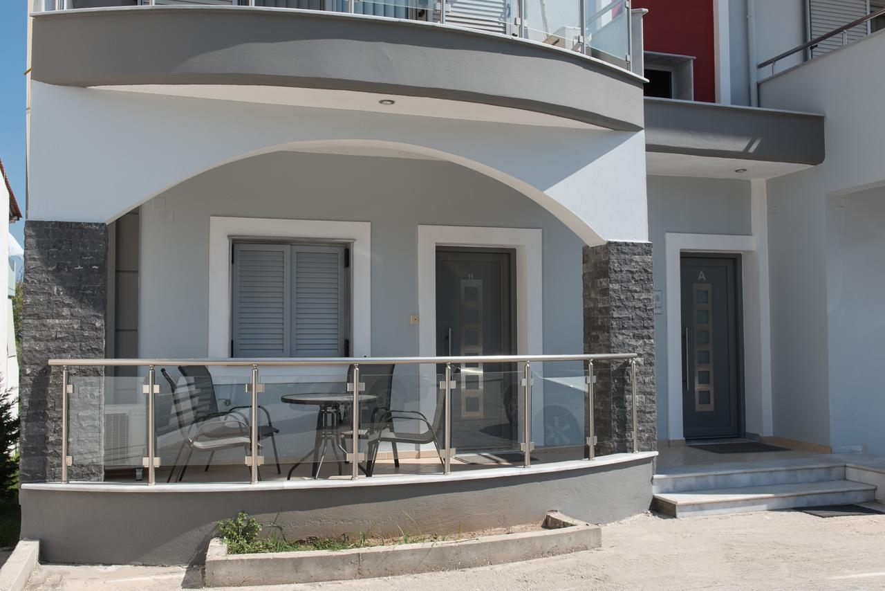 Bivas Apartments Limenas  Buitenkant foto