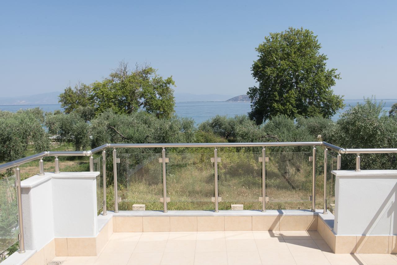 Bivas Apartments Limenas  Buitenkant foto