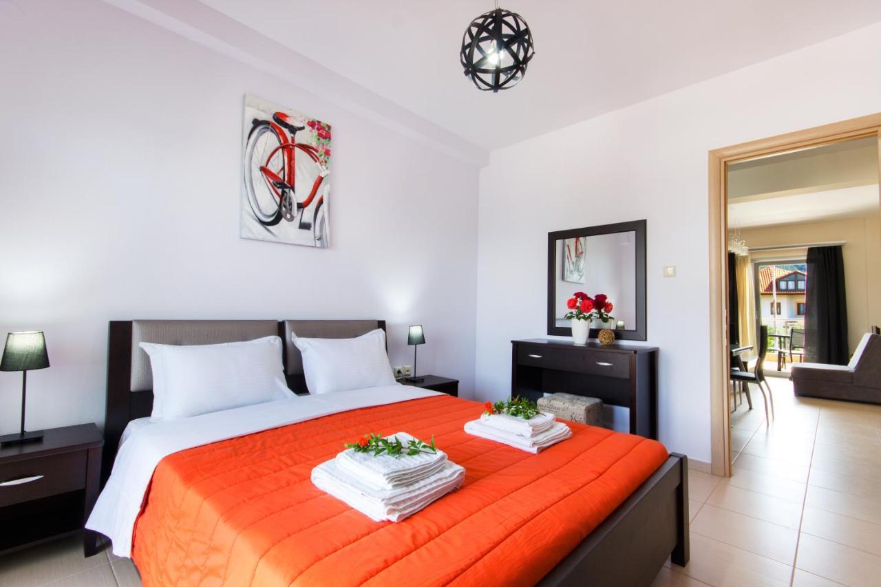 Bivas Apartments Limenas  Buitenkant foto